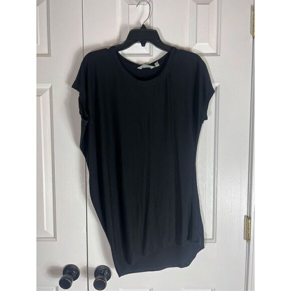 Athleta Womens Black Slant Hemline Blouse Size Small - Picture 1 of 4